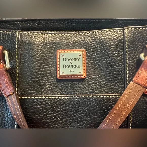 Dooney & Bourke bag - Picture 6 of 6